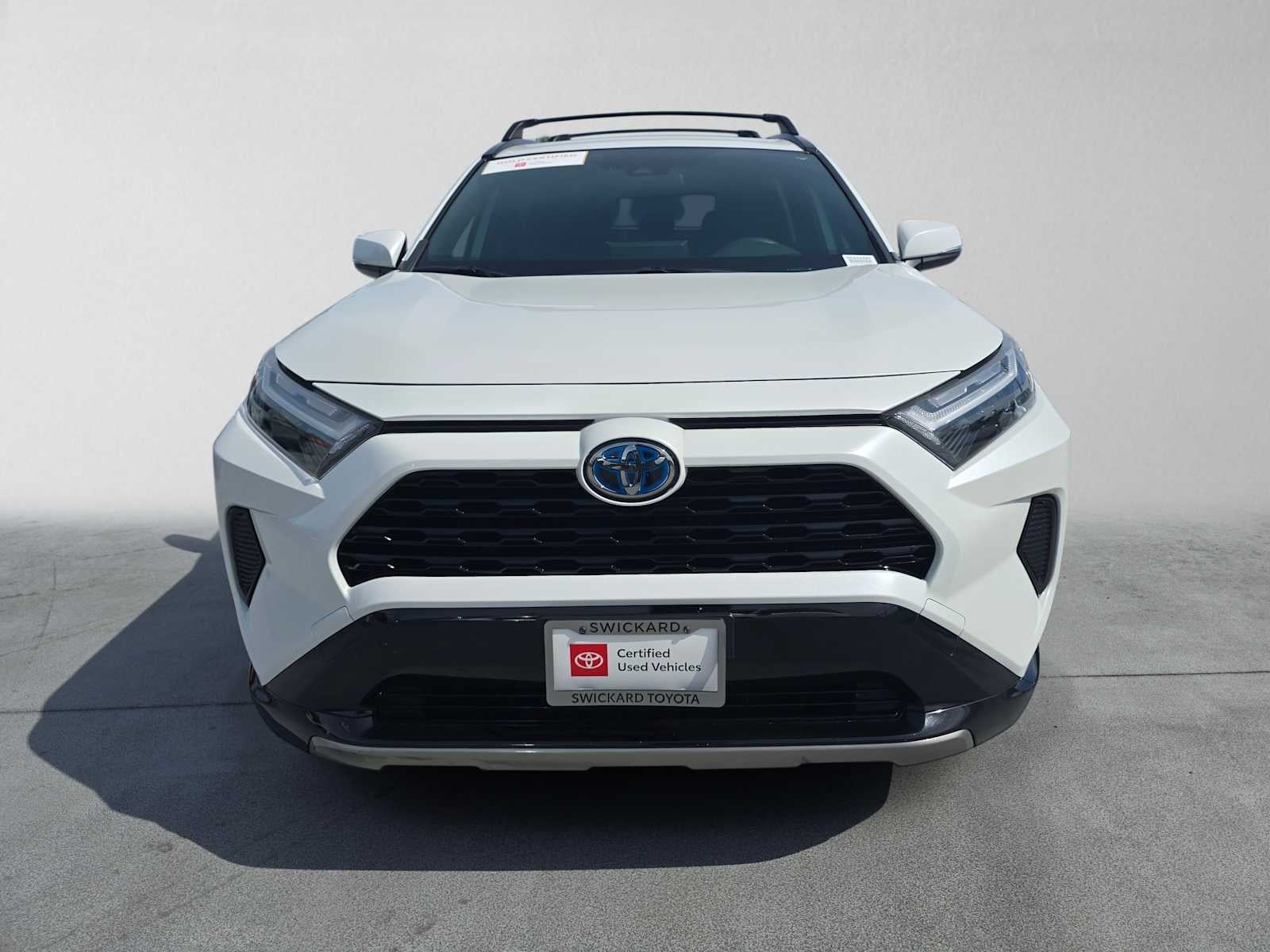 2023 Toyota RAV4 Hybrid SE