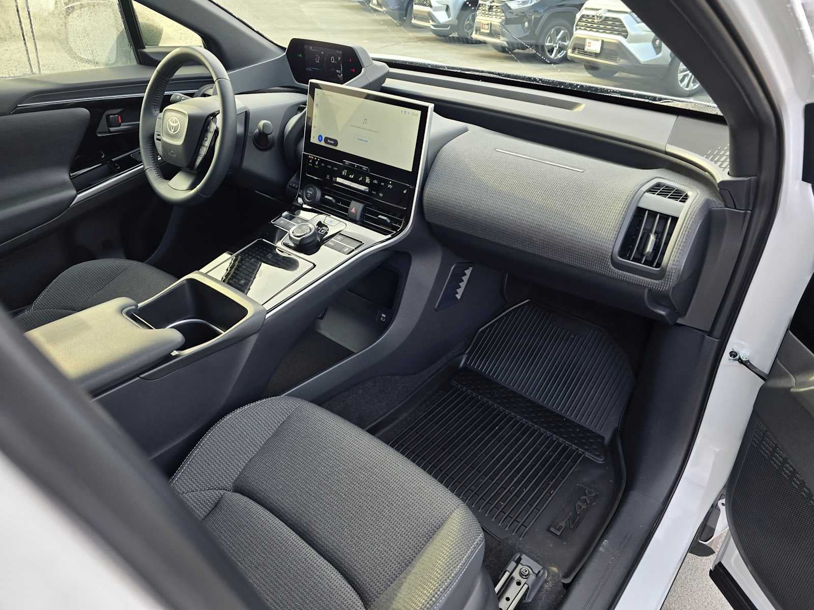 2025 Toyota bZ4X XLE
