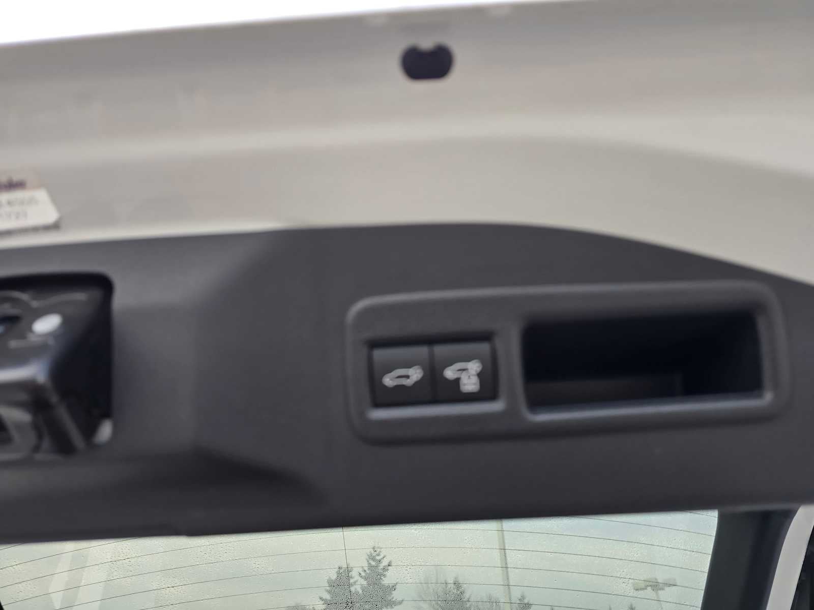 2025 Toyota bZ4X XLE