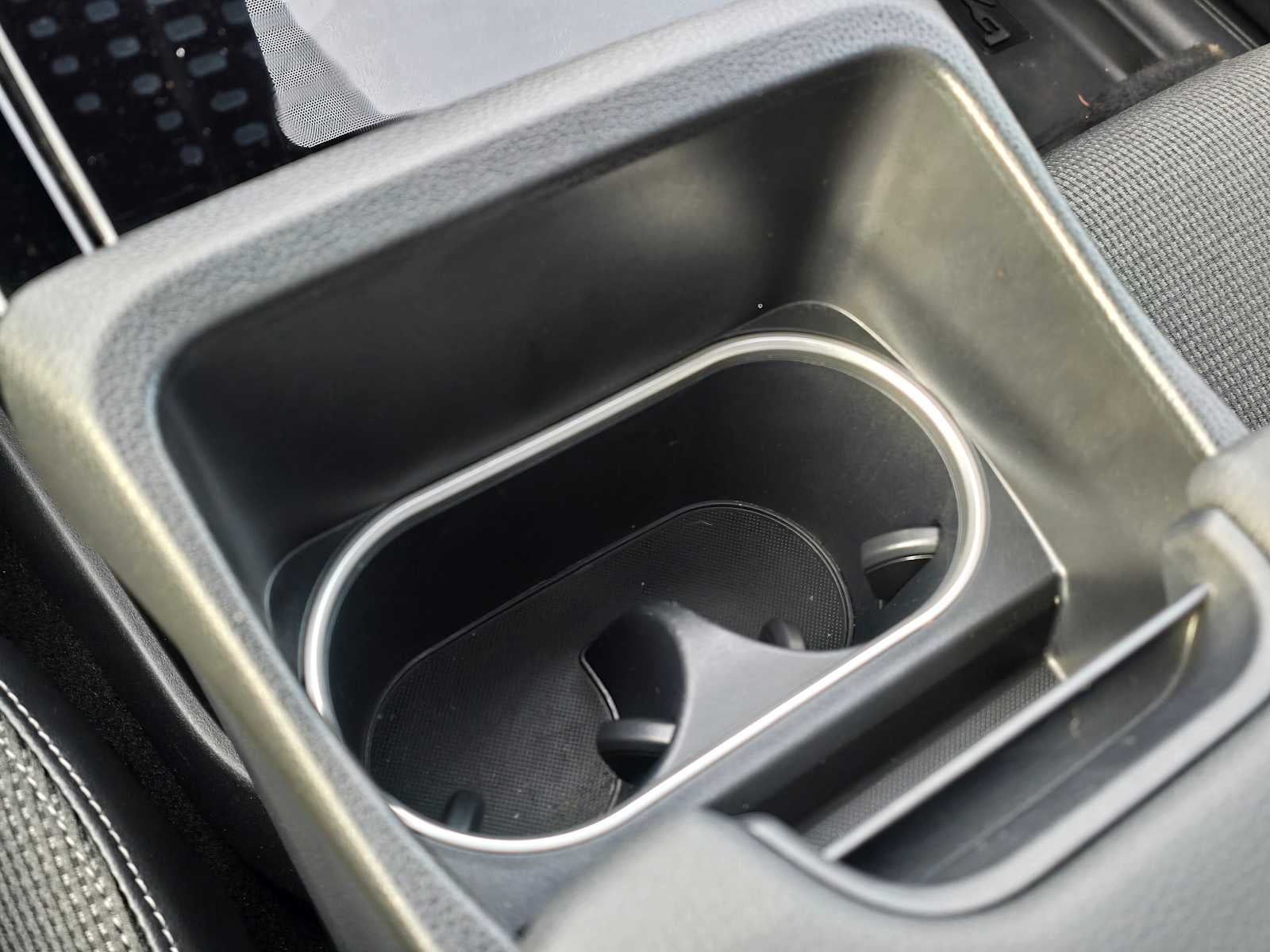 2025 Toyota bZ4X XLE