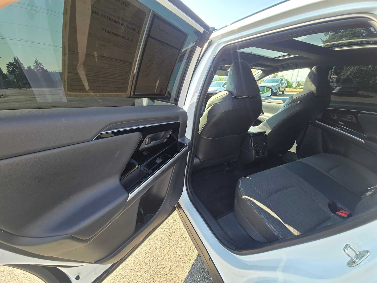 2025 Toyota bZ4X XLE