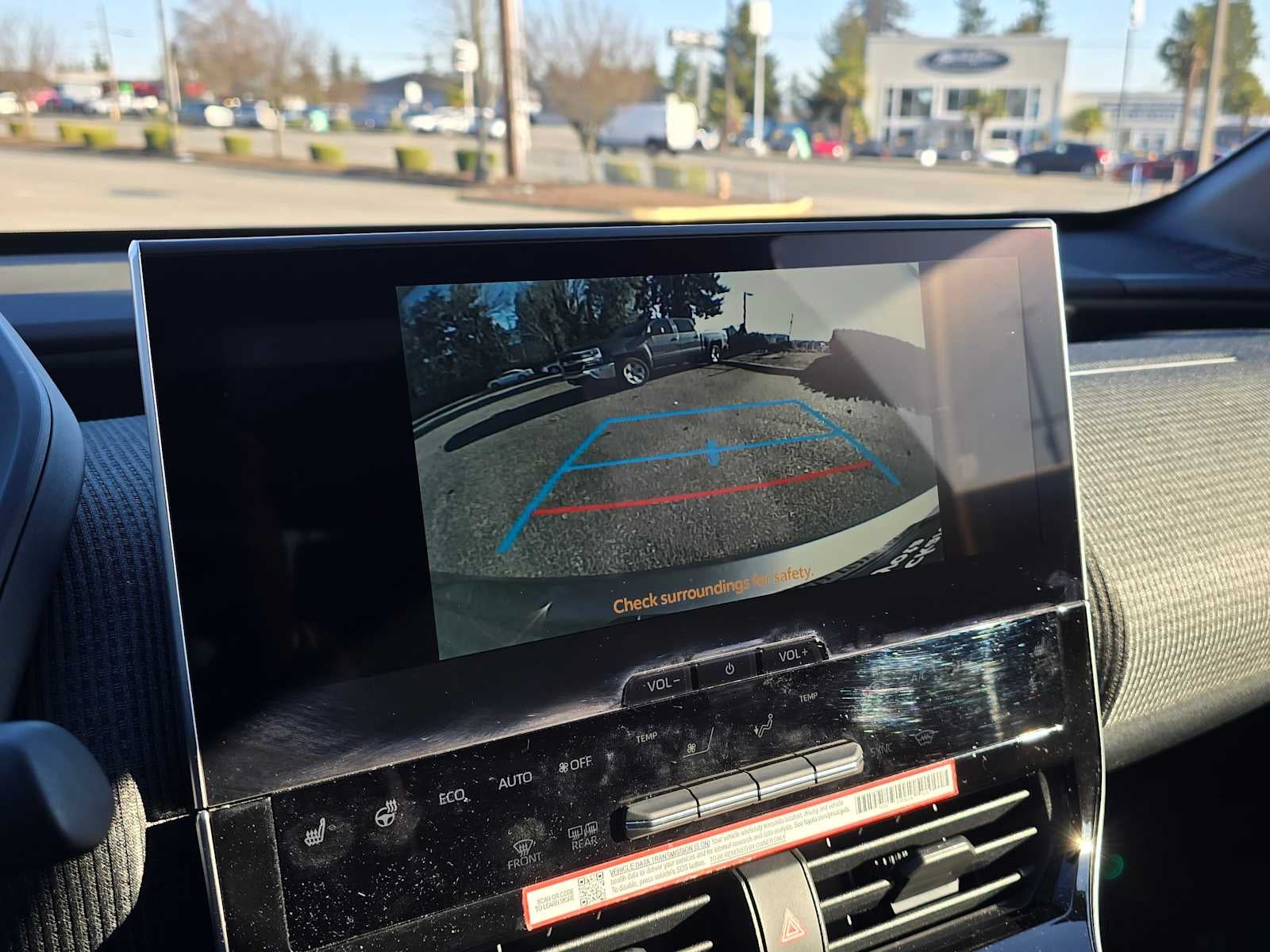 2025 Toyota bZ4X XLE