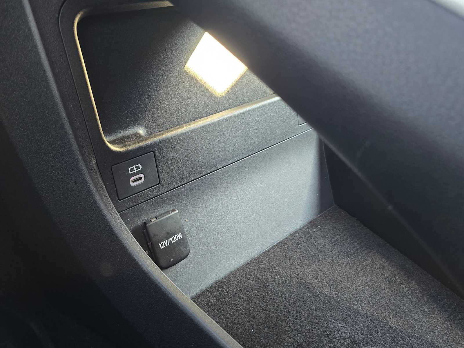 2025 Toyota bZ4X XLE