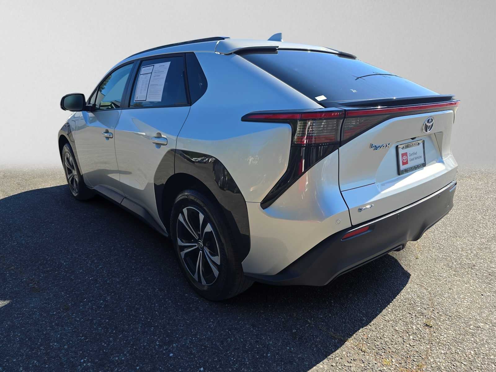 2024 Toyota bZ4X XLE
