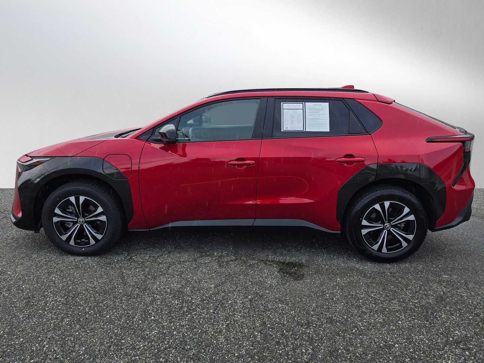 2025 Toyota bZ4X XLE