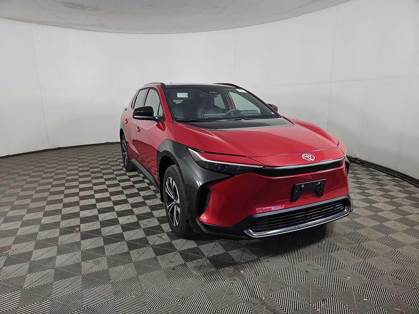 2025 Toyota bZ4X XLE