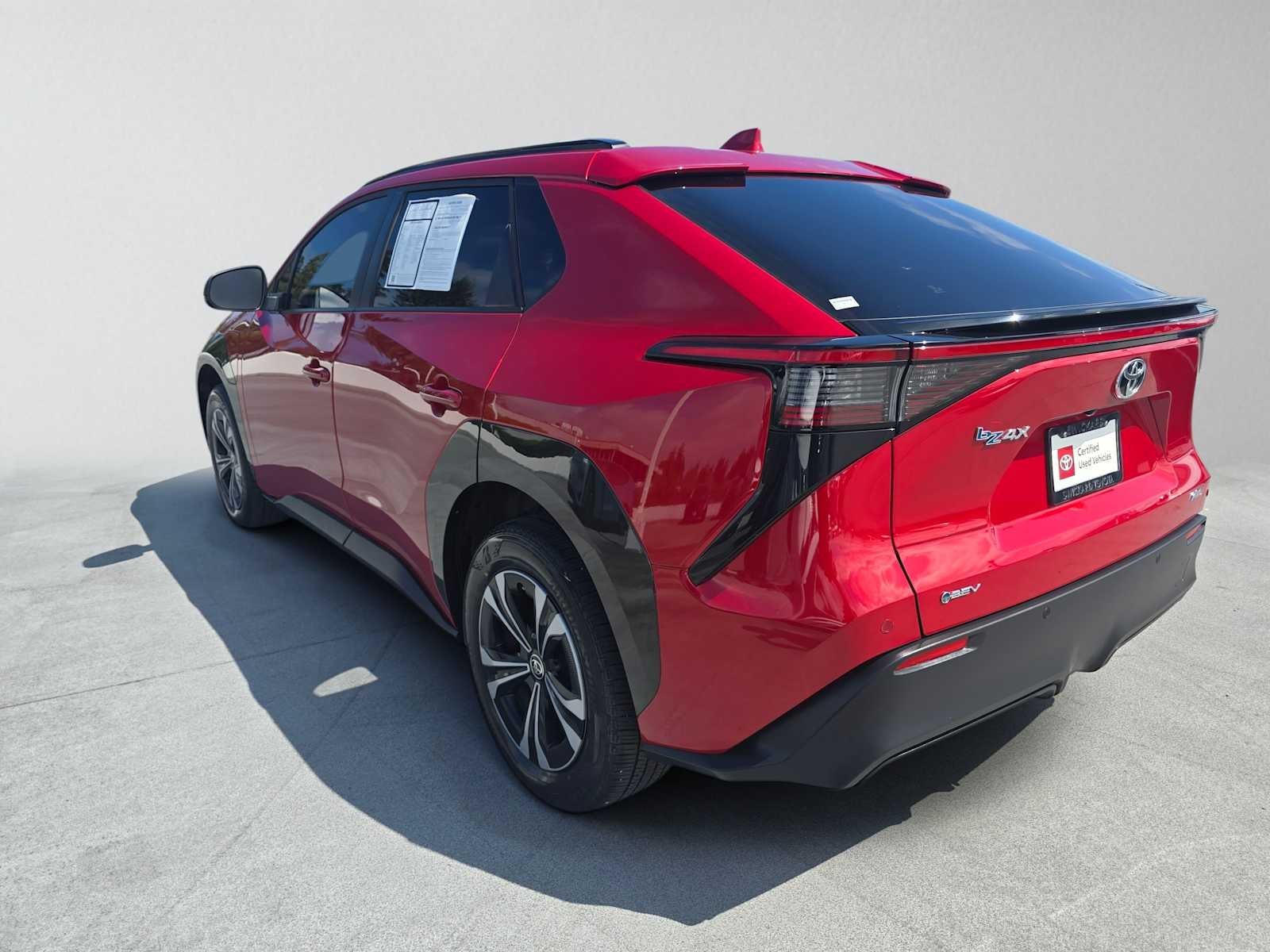 2024 Toyota bZ4X XLE