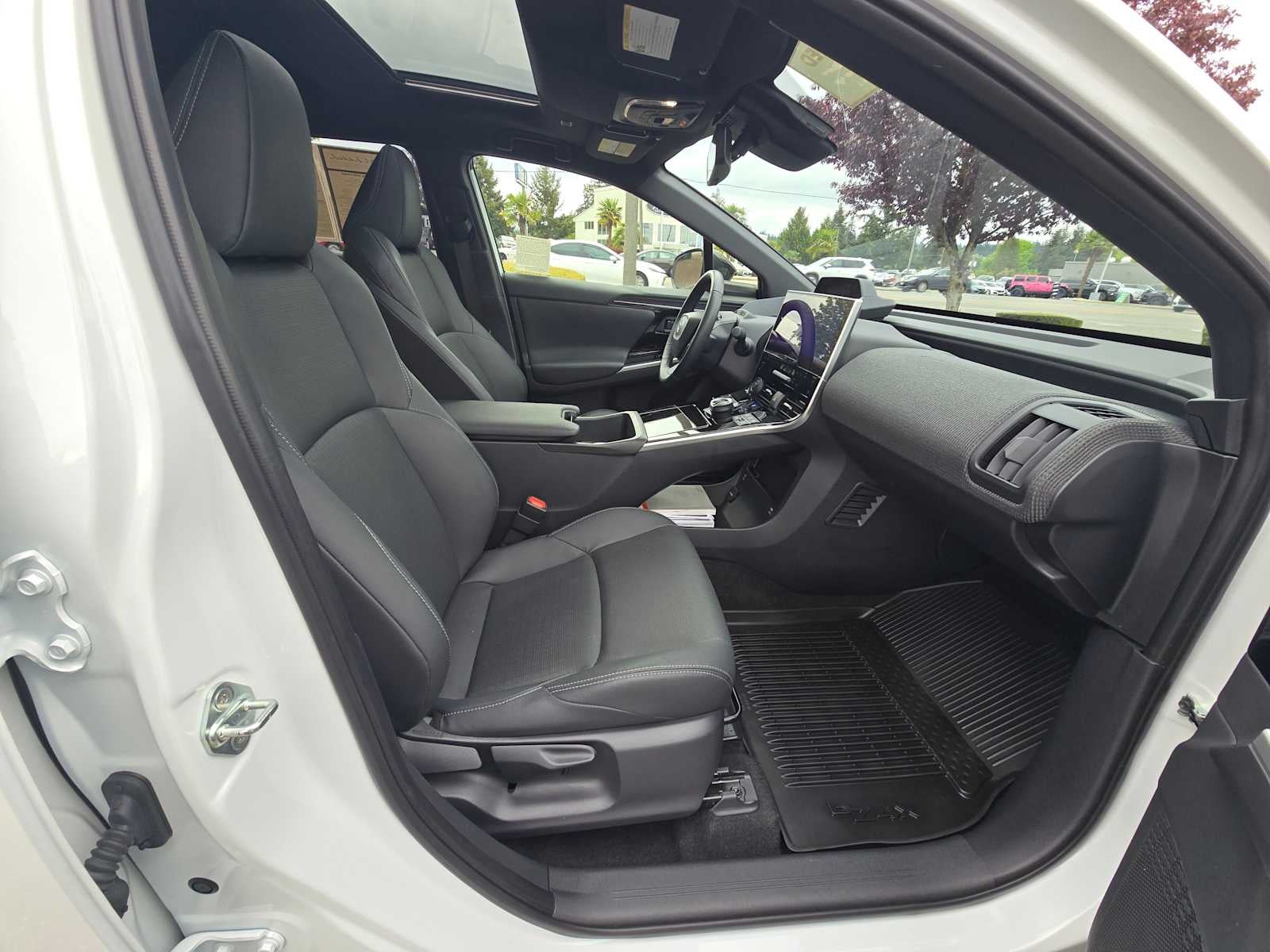 2024 Toyota bZ4X Limited