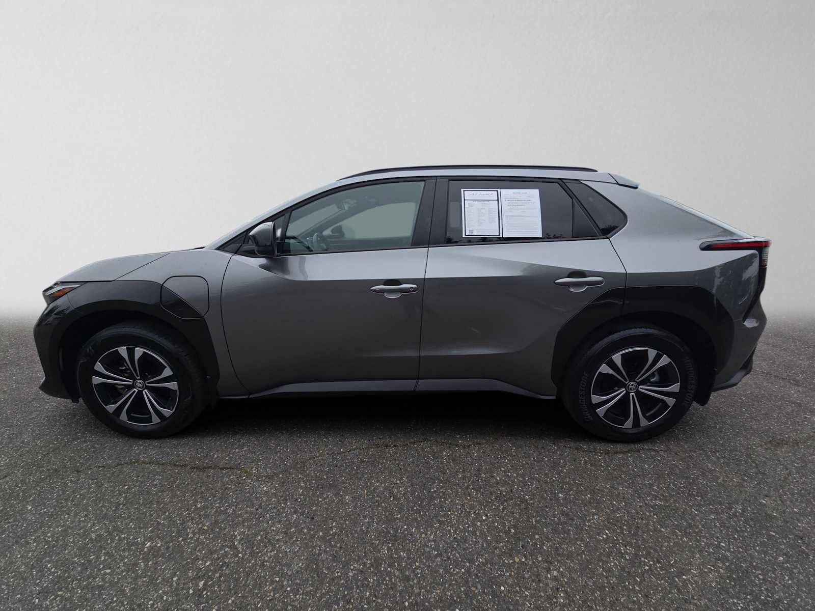 2024 Toyota bZ4X XLE
