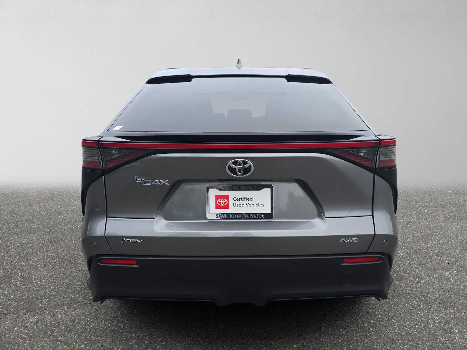 2024 Toyota bZ4X XLE
