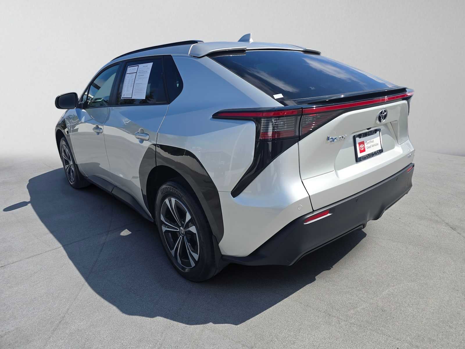 2023 Toyota bZ4X XLE