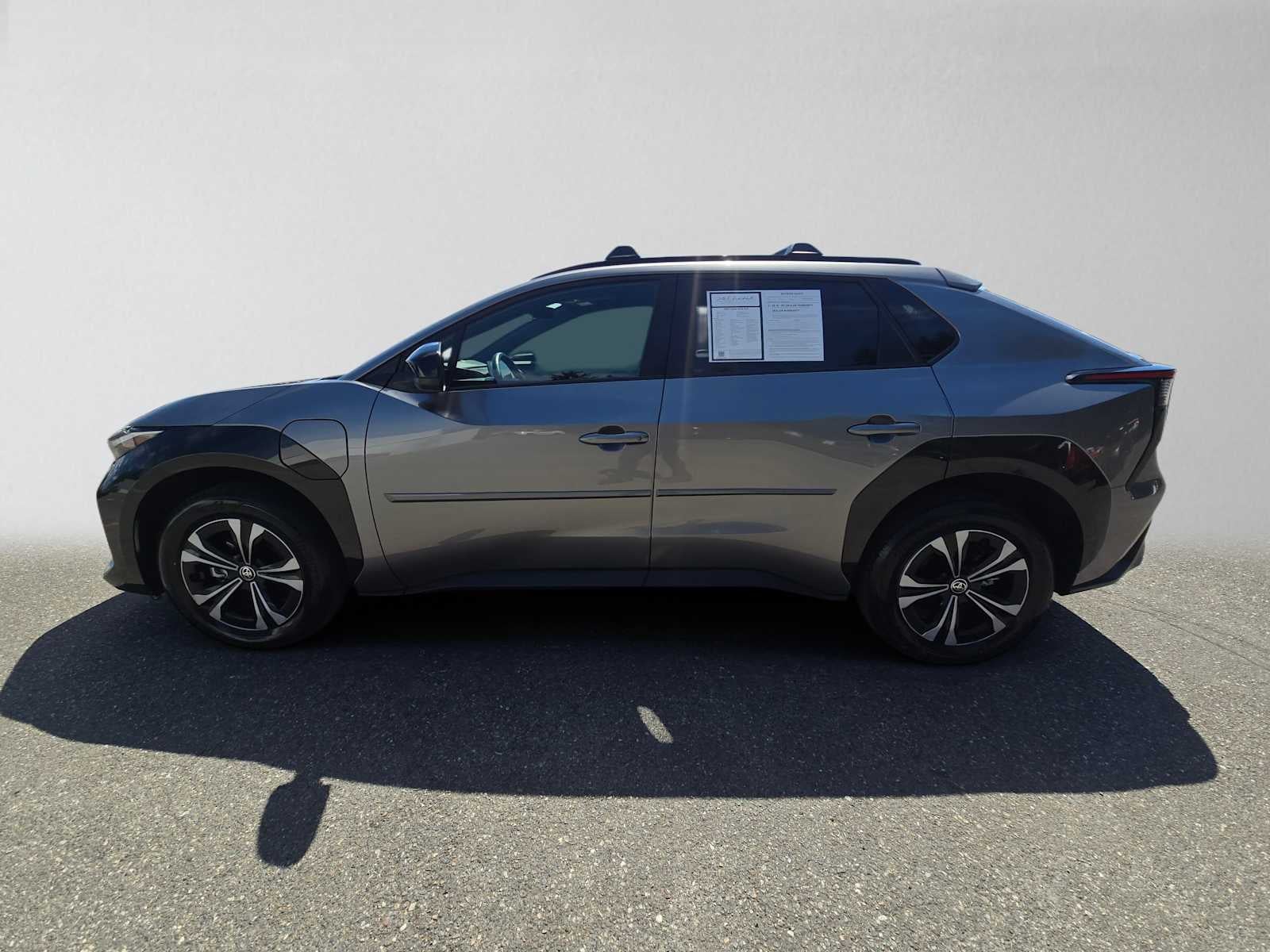 2025 Toyota bZ4X XLE