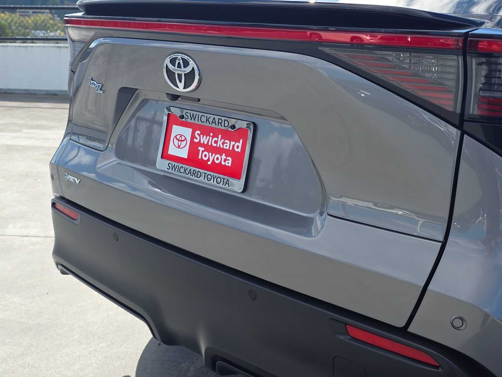 2026 Toyota bZ XLE Plus