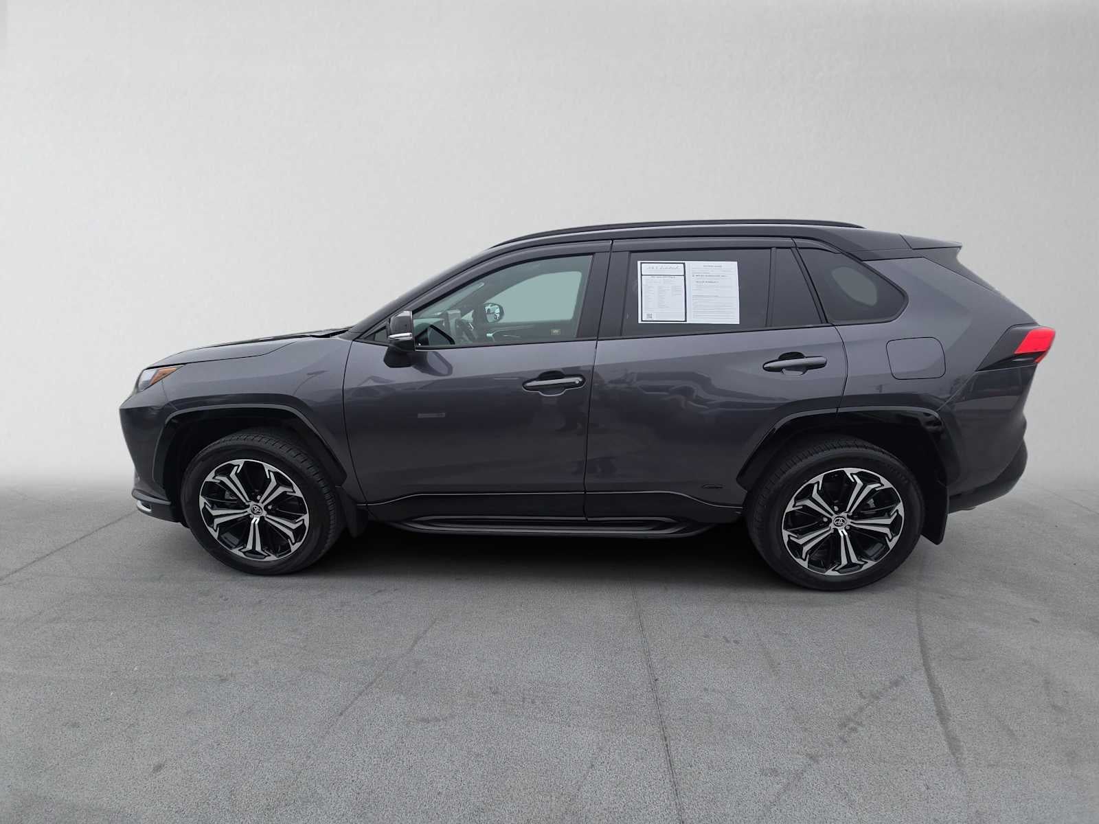 2025 Toyota RAV4 Plug-In Hybrid XSE