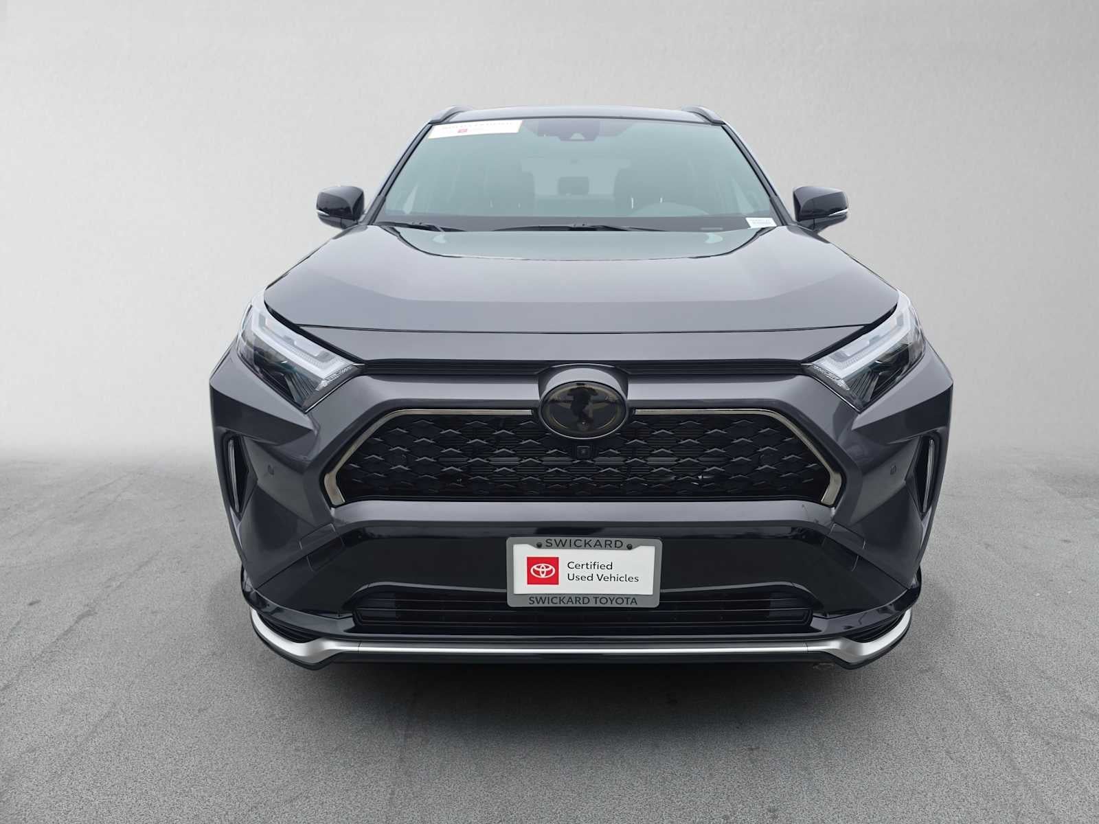 2025 Toyota RAV4 Plug-In Hybrid XSE