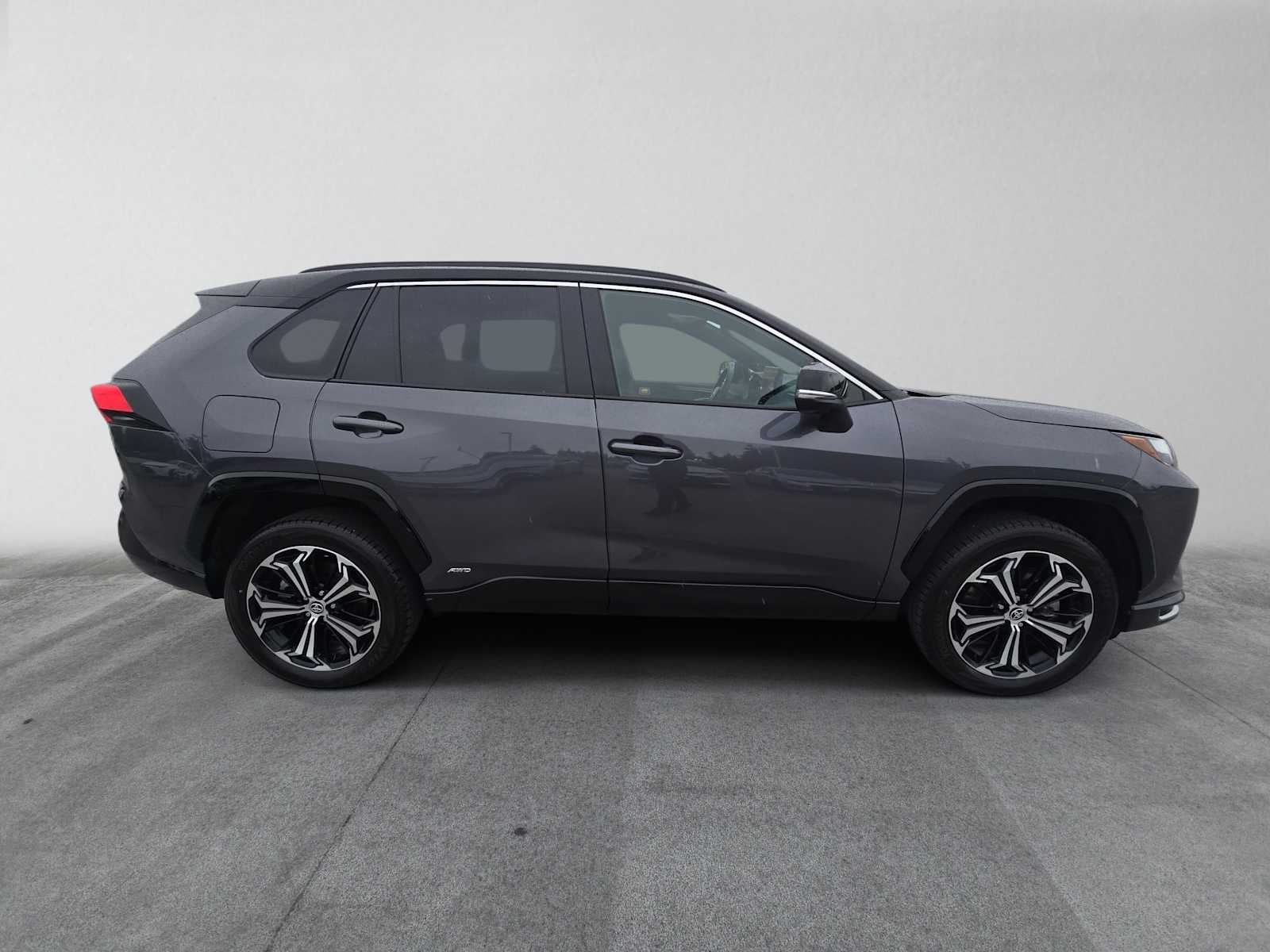 2025 Toyota RAV4 Plug-In Hybrid XSE
