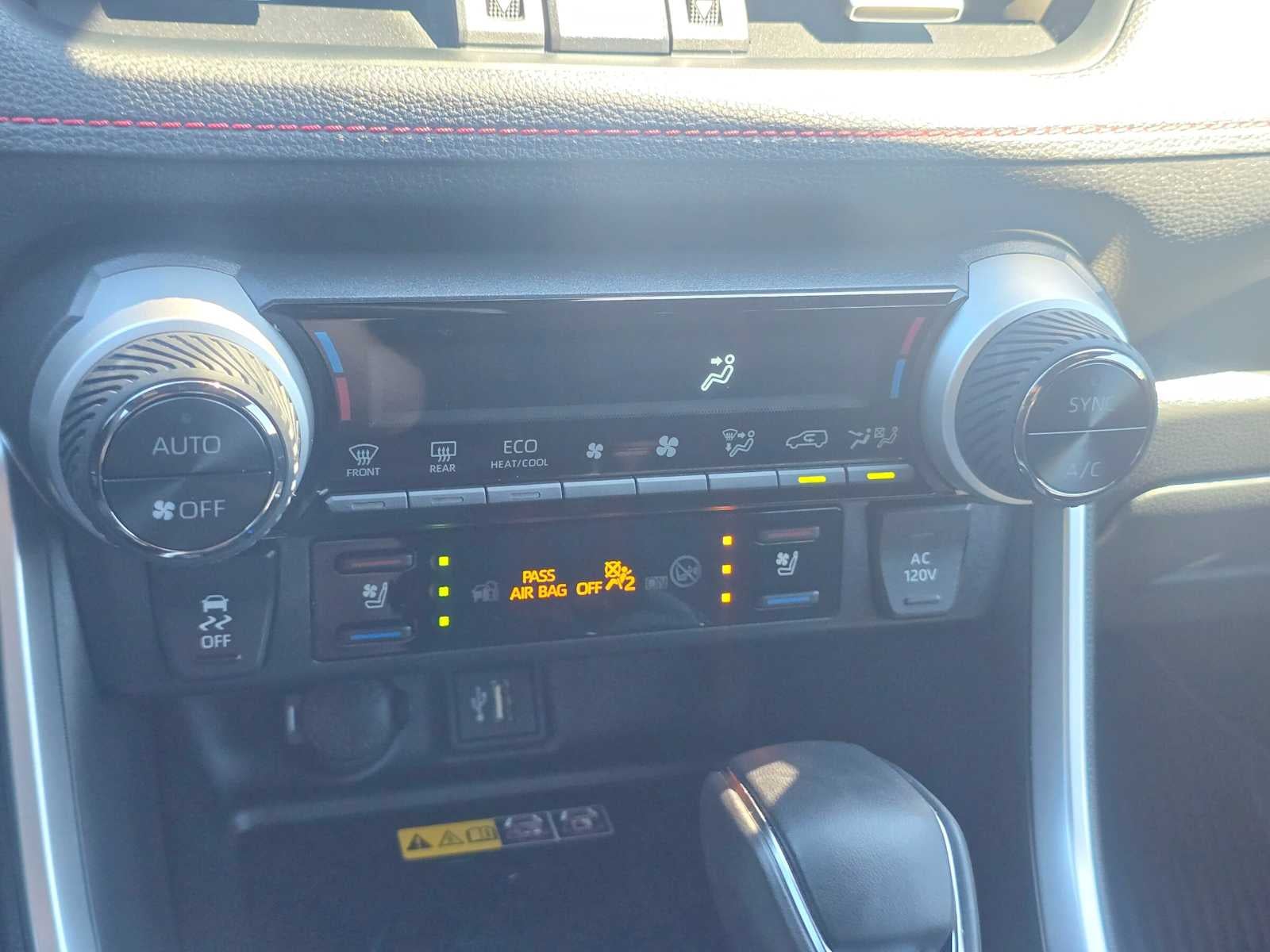 2025 Toyota RAV4 Plug-In Hybrid XSE