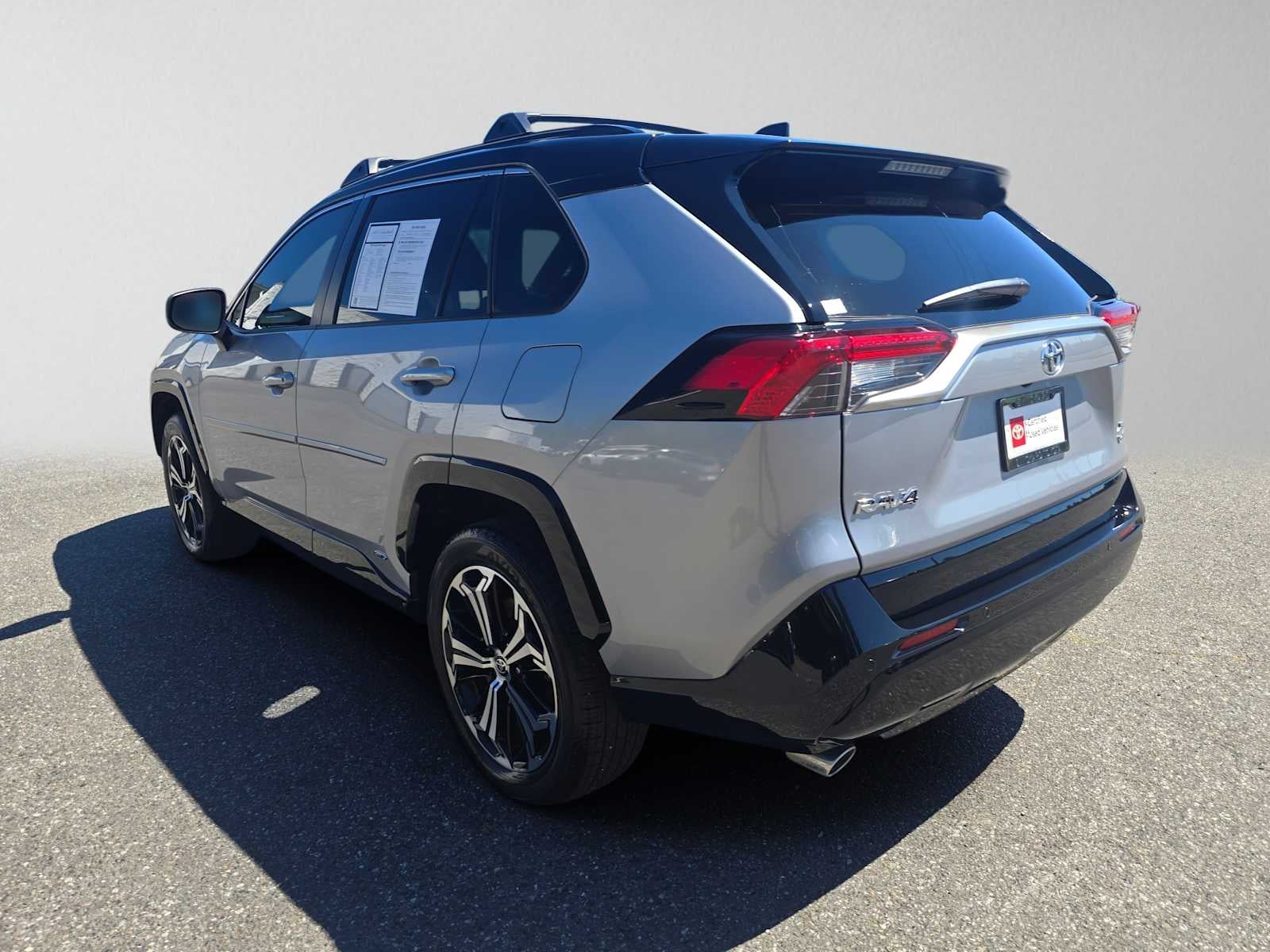 2025 Toyota RAV4 Plug-In Hybrid XSE