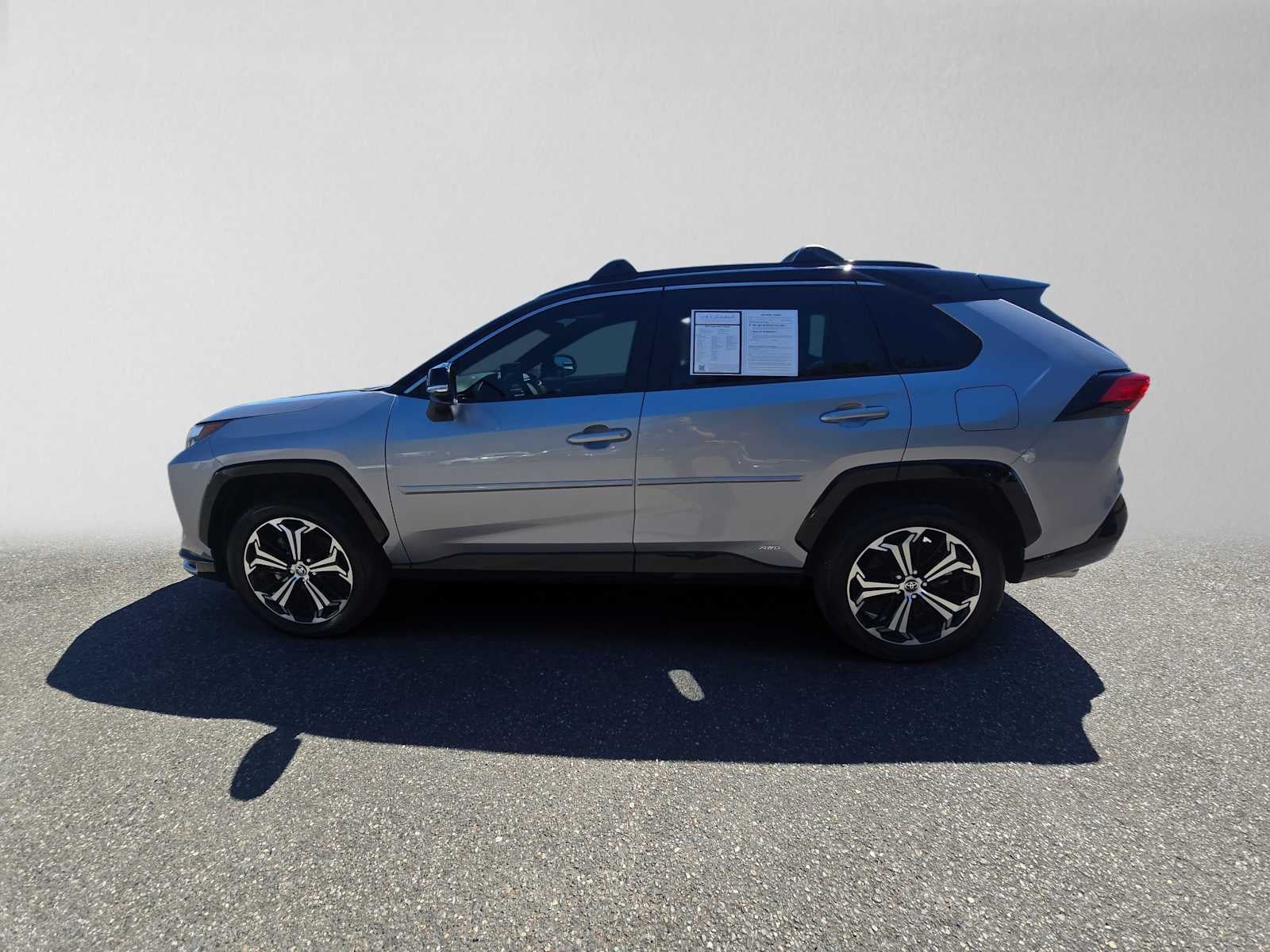 2025 Toyota RAV4 Plug-In Hybrid XSE