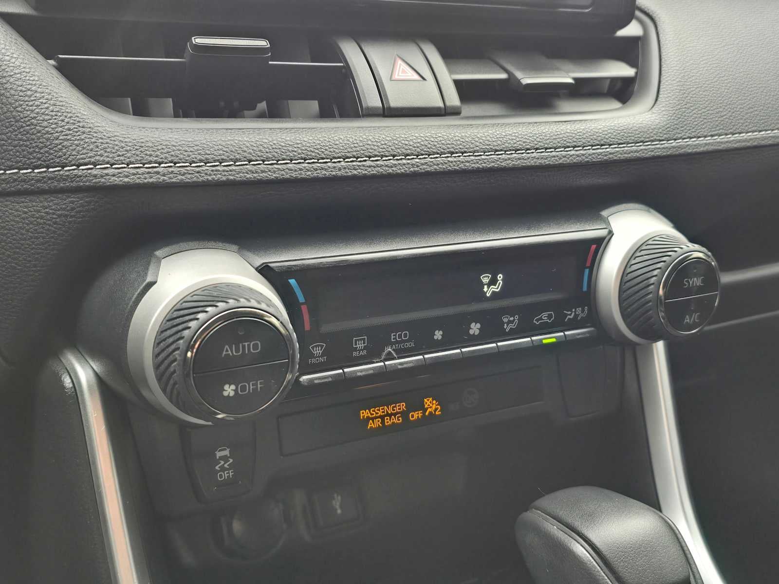 2022 Toyota RAV4 Hybrid LE