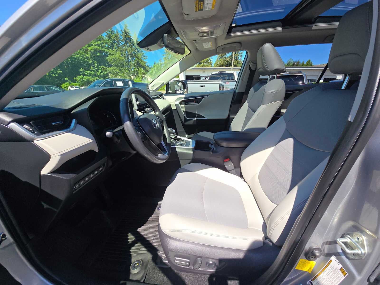 2022 Toyota RAV4 Limited