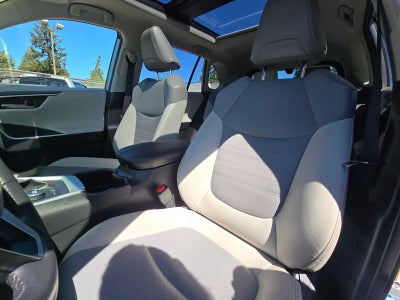 2022 Toyota RAV4 Limited