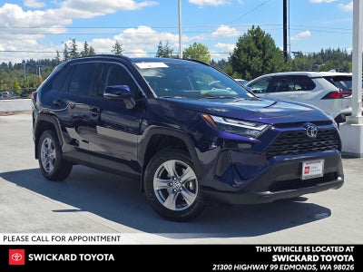 2025 Toyota RAV4 XLE