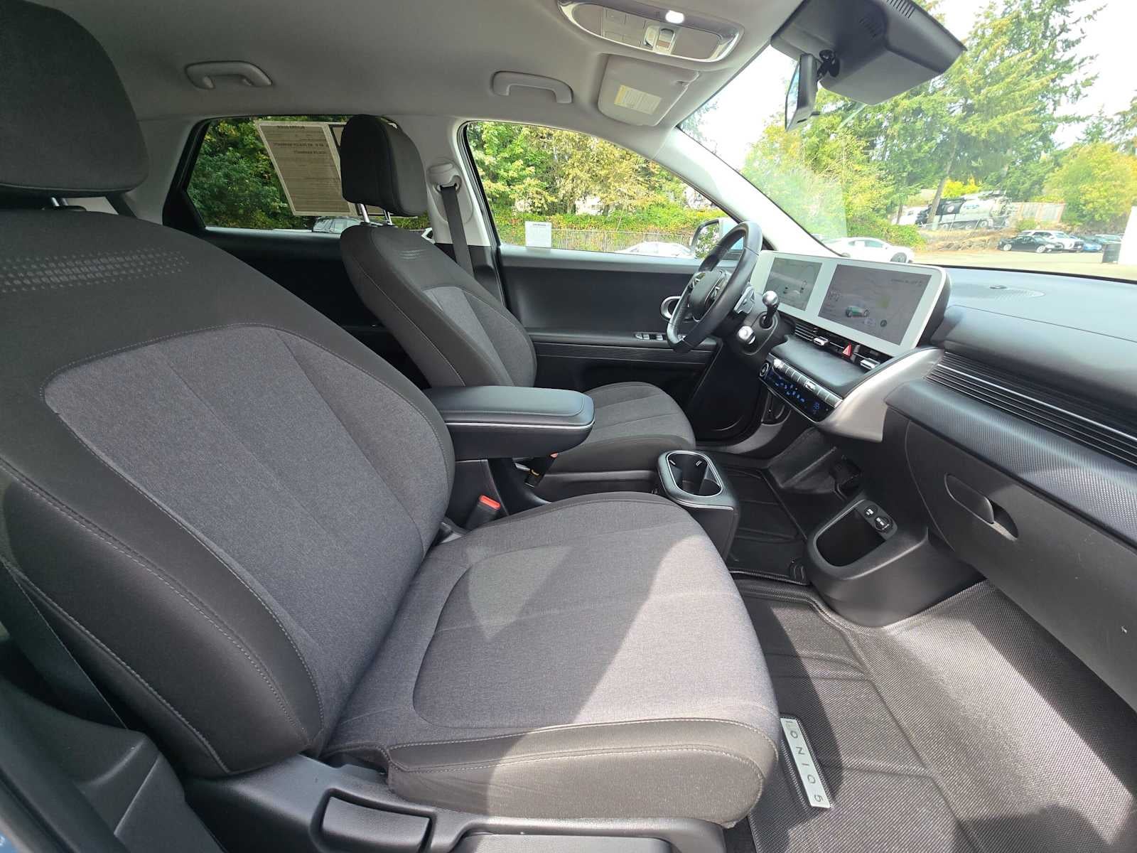 2024 Hyundai IONIQ 5 SE