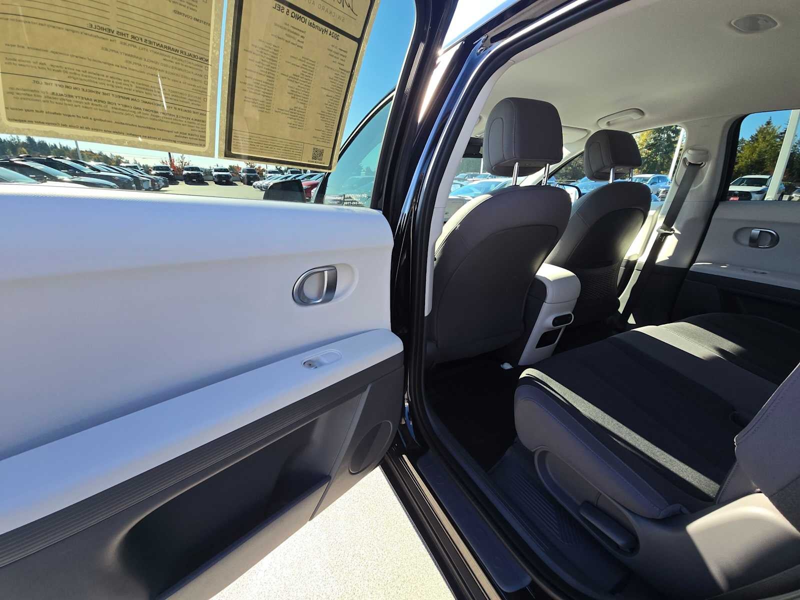 2024 Hyundai IONIQ 5 SEL