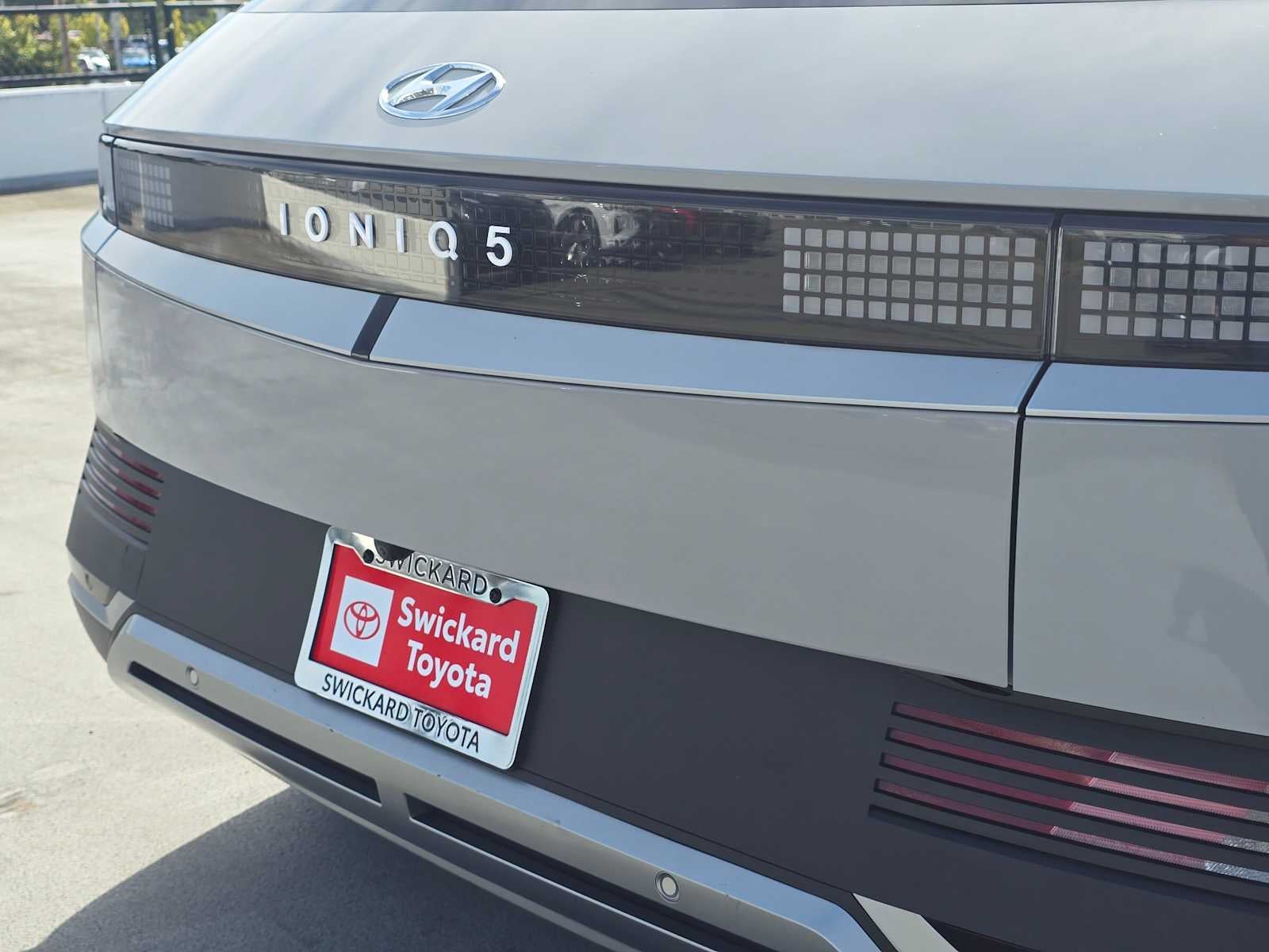 2024 Hyundai IONIQ 5 SEL