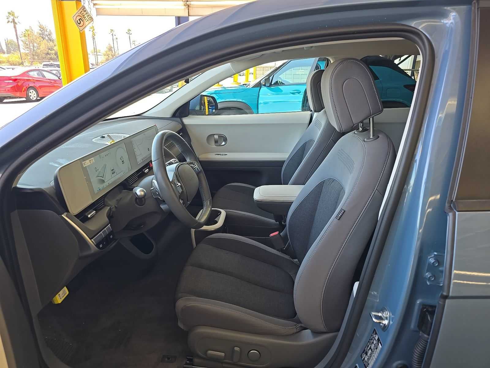 2024 Hyundai IONIQ 5 SEL