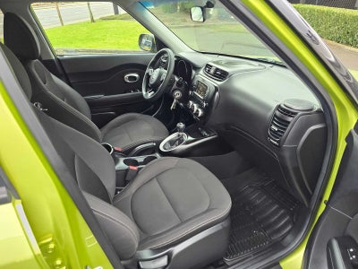 2017 Kia Soul Base