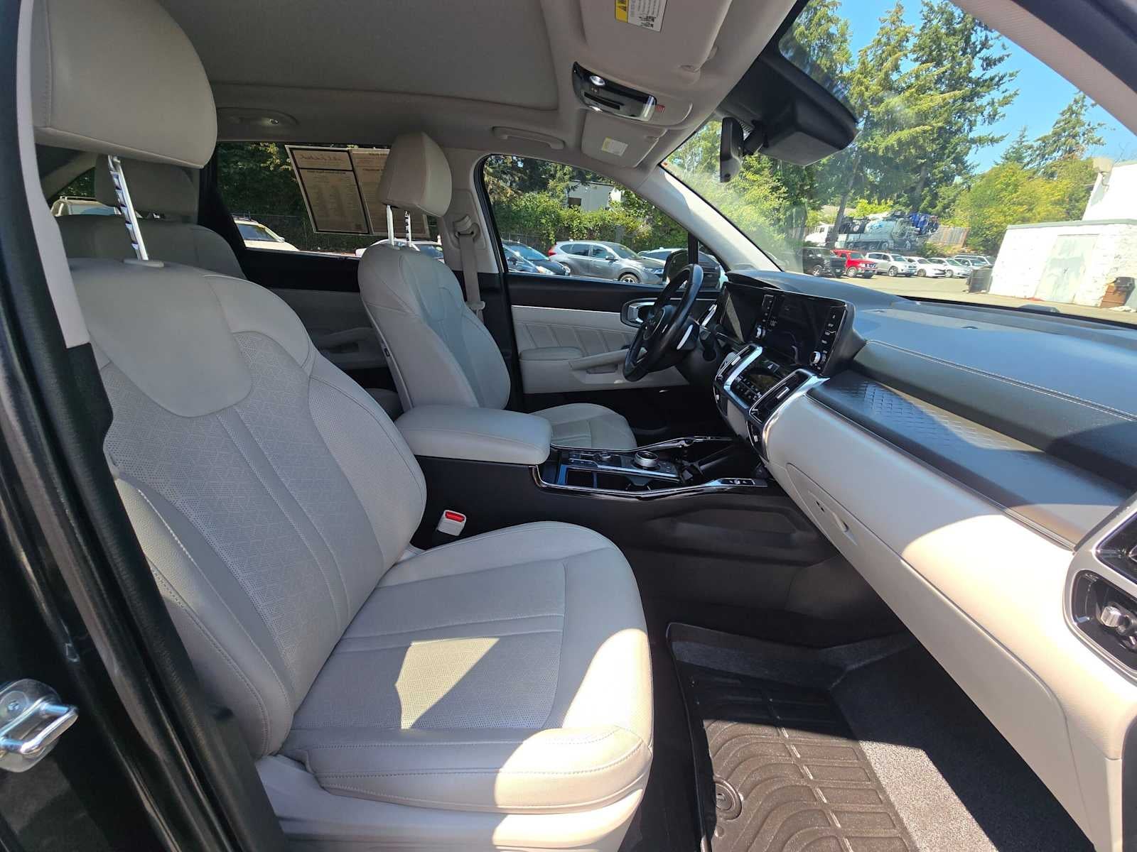2023 Kia Sorento Plug-In Hybrid SX Prestige