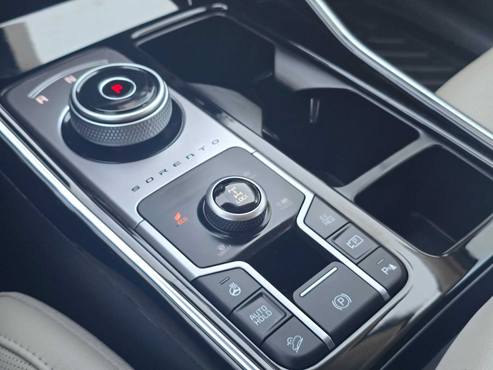 2023 Kia Sorento Plug-In Hybrid SX Prestige