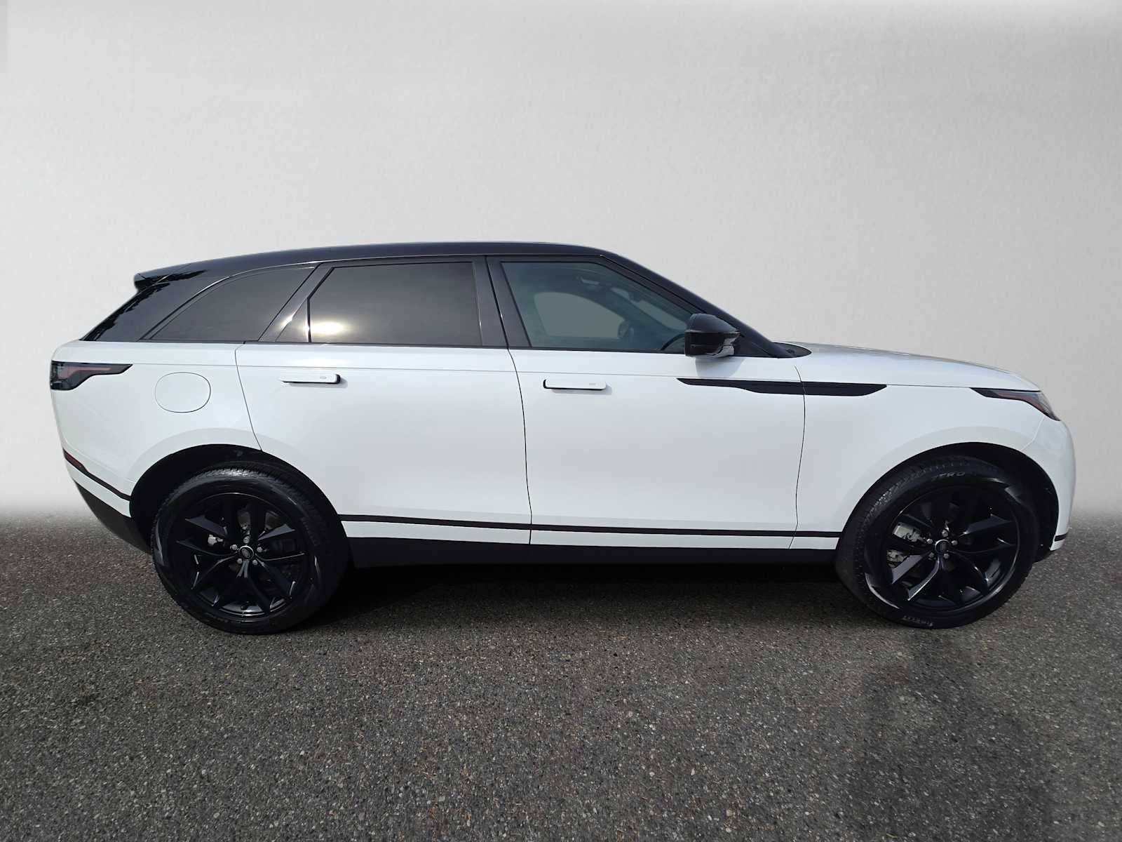 2025 Land Rover Range Rover Velar S