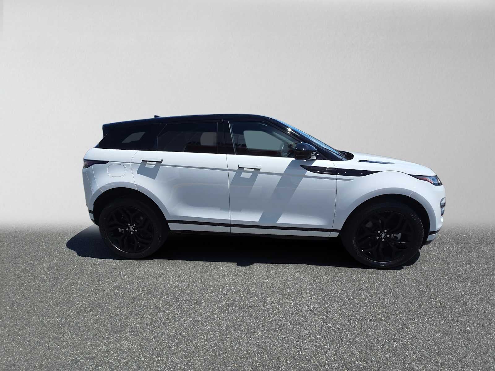 2023 Land Rover Range Rover Evoque R-Dynamic SE