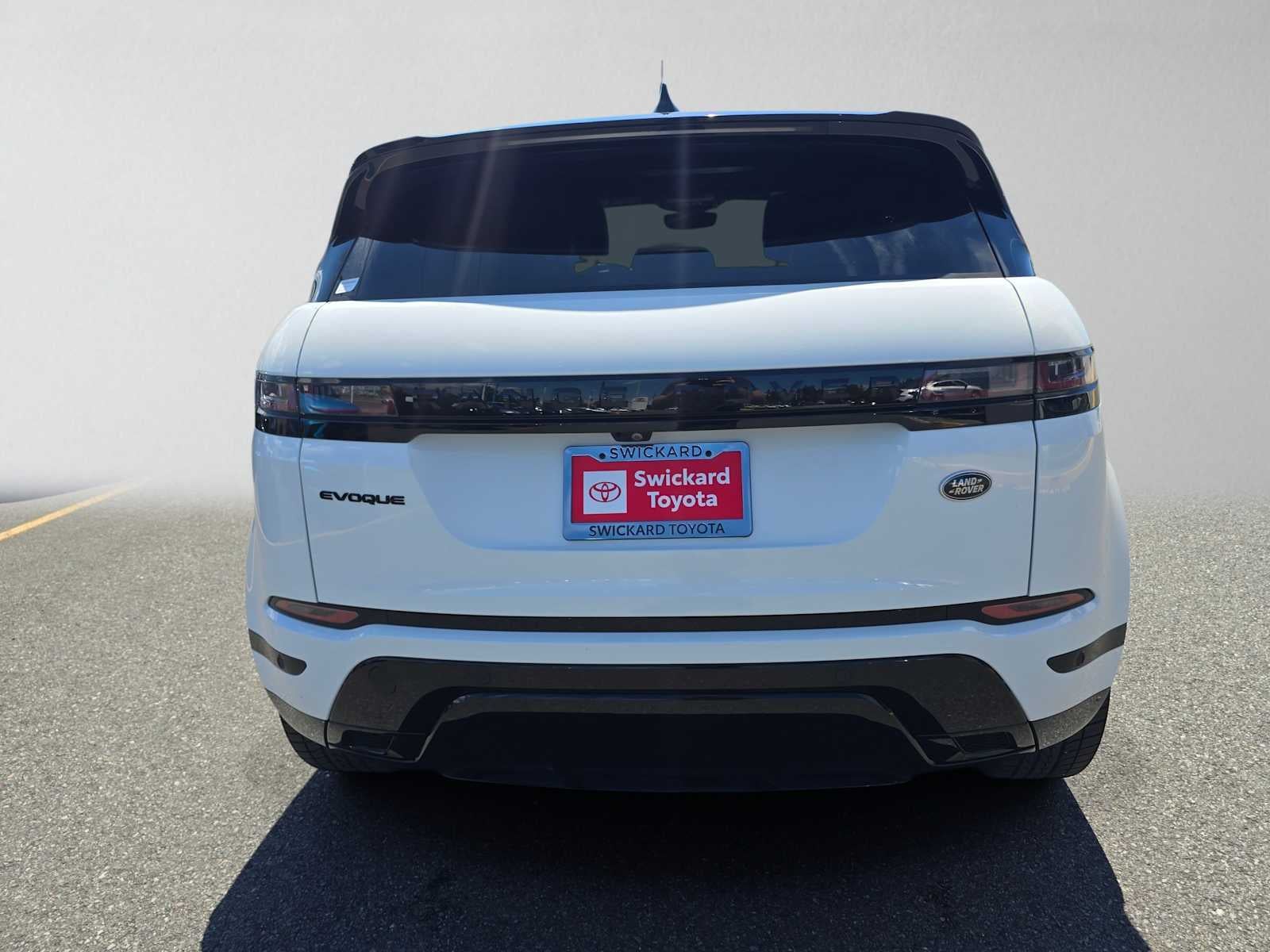 2023 Land Rover Range Rover Evoque R-Dynamic SE