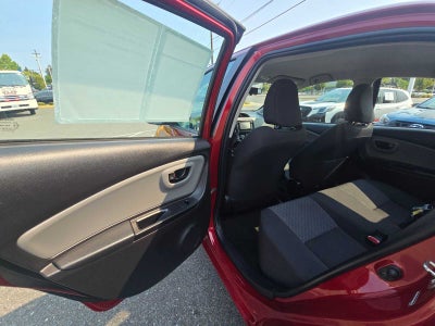 2017 Toyota Yaris L