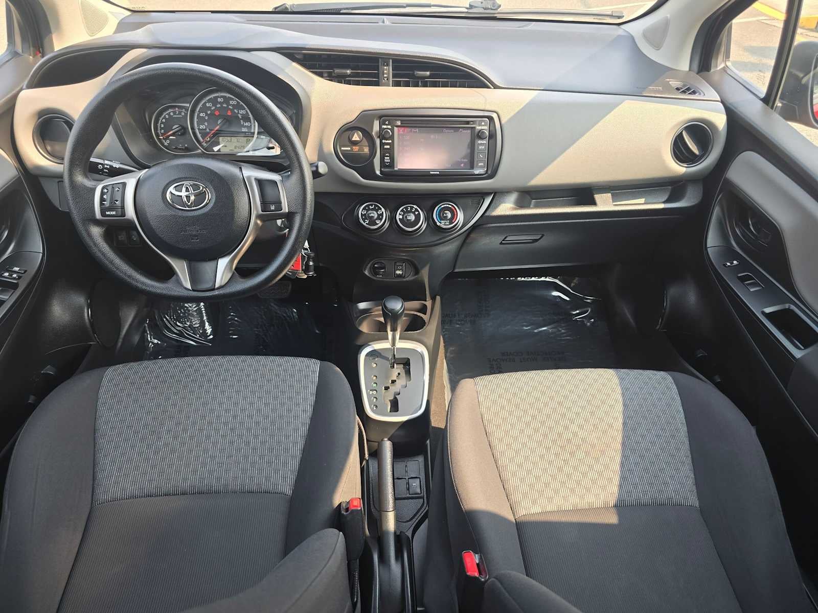 2017 Toyota Yaris L