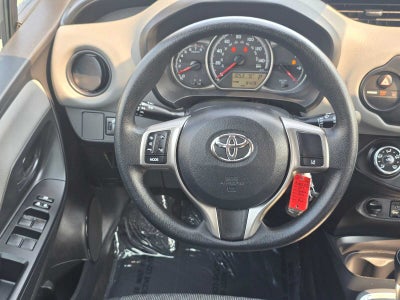 2017 Toyota Yaris L