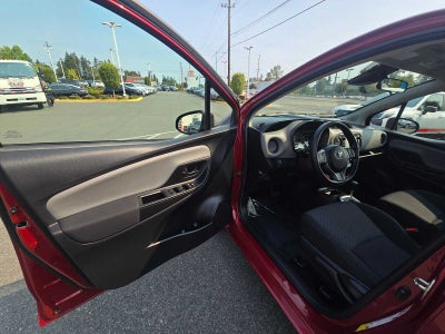 2017 Toyota Yaris L