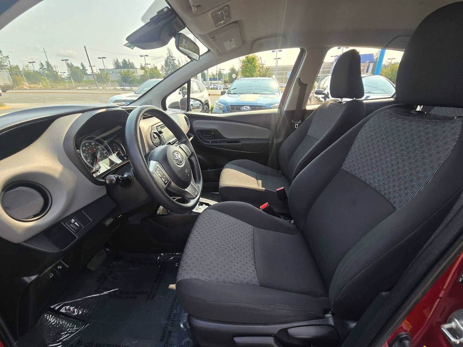 2017 Toyota Yaris L