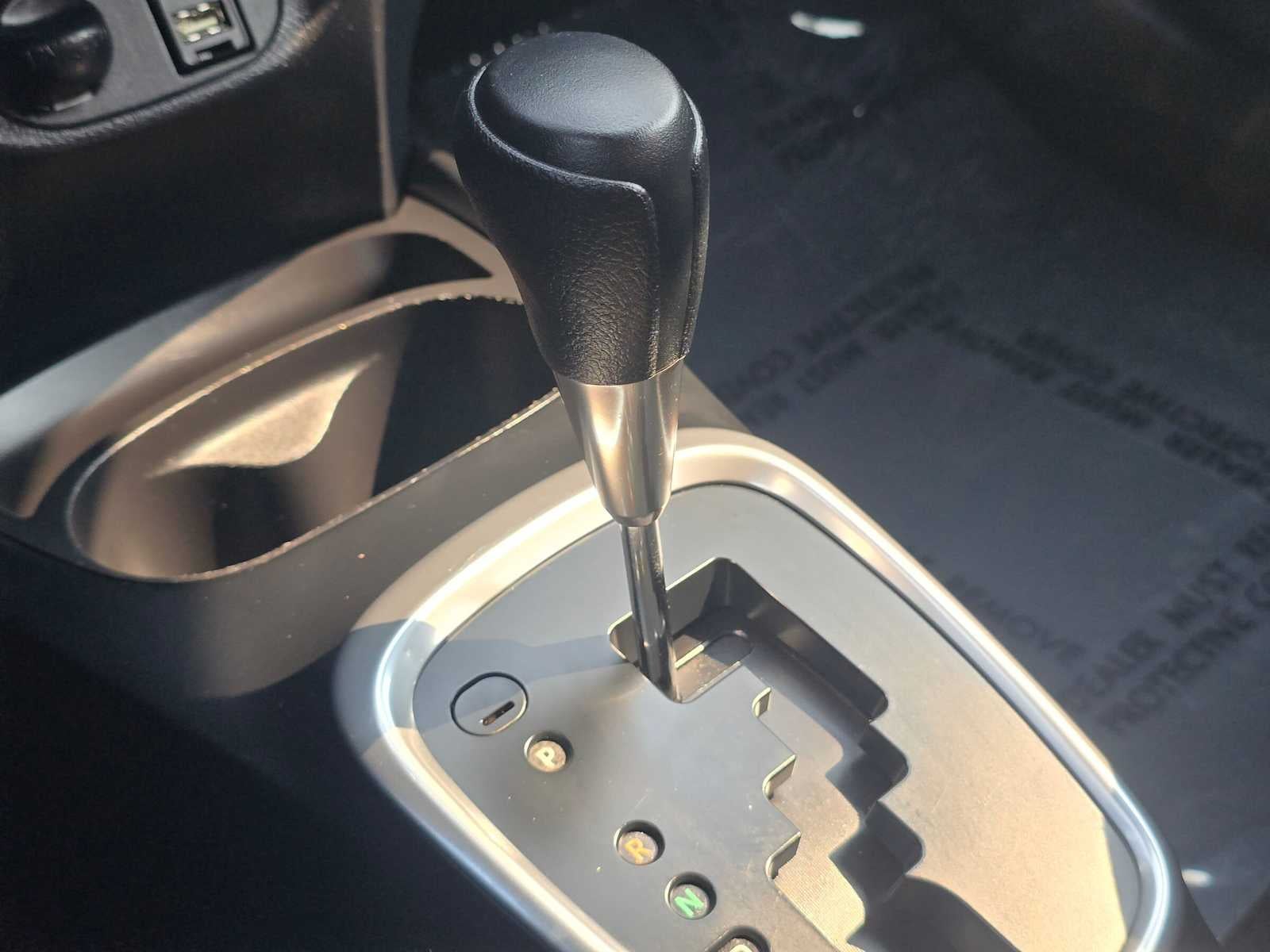 2017 Toyota Yaris L