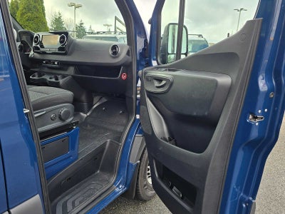 2024 Mercedes-Benz Sprinter Cargo Van Base
