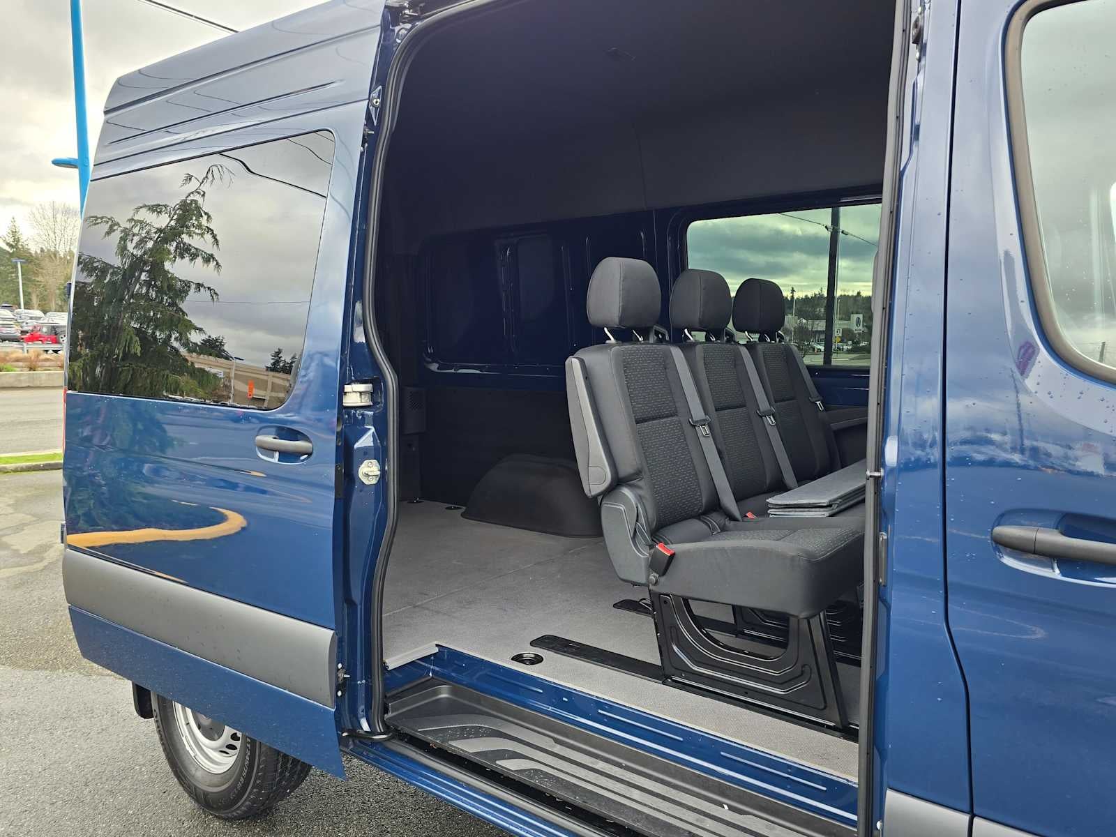 2024 Mercedes-Benz Sprinter Cargo Van Base