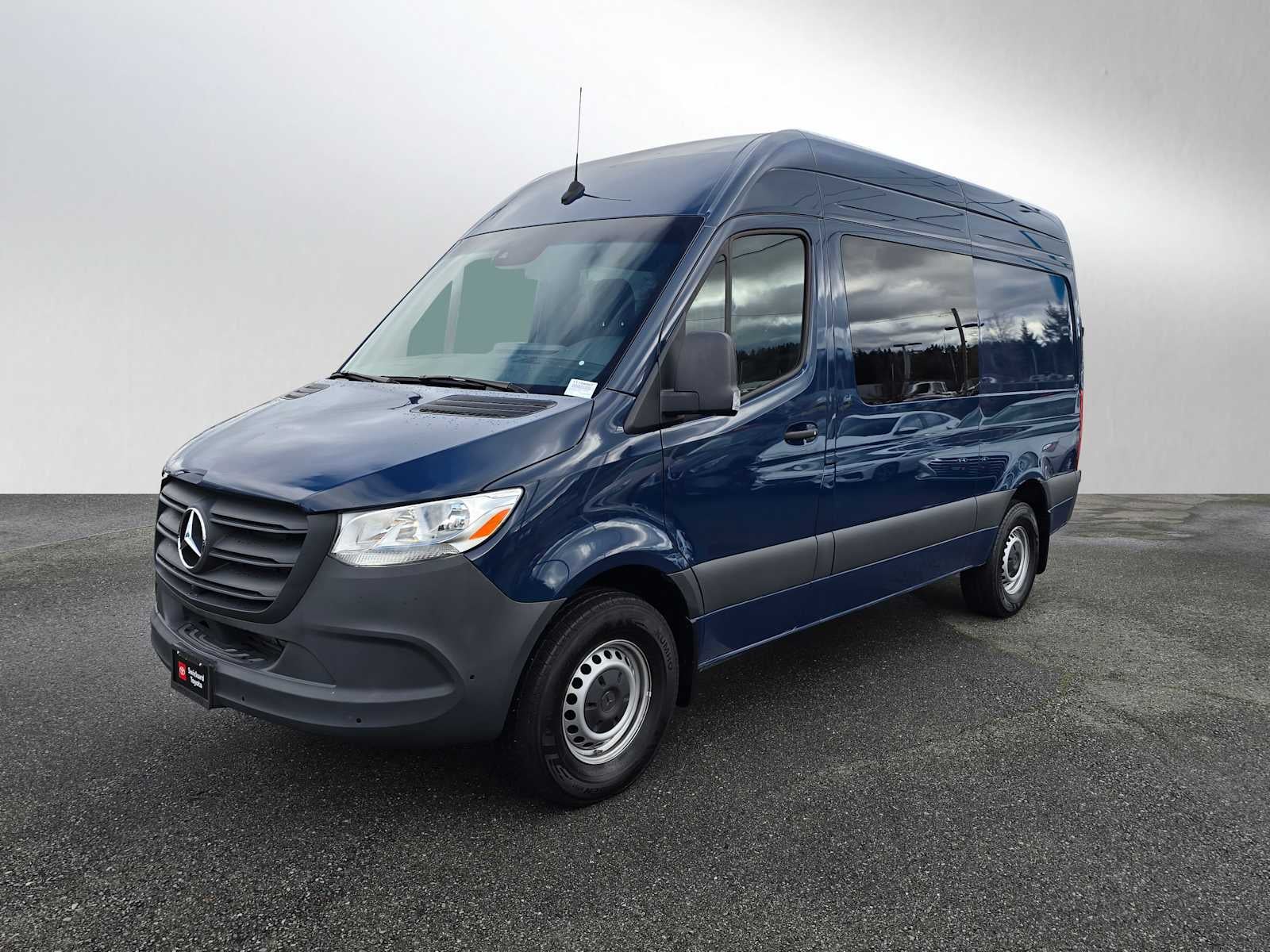 2024 Mercedes-Benz Sprinter Cargo Van Base