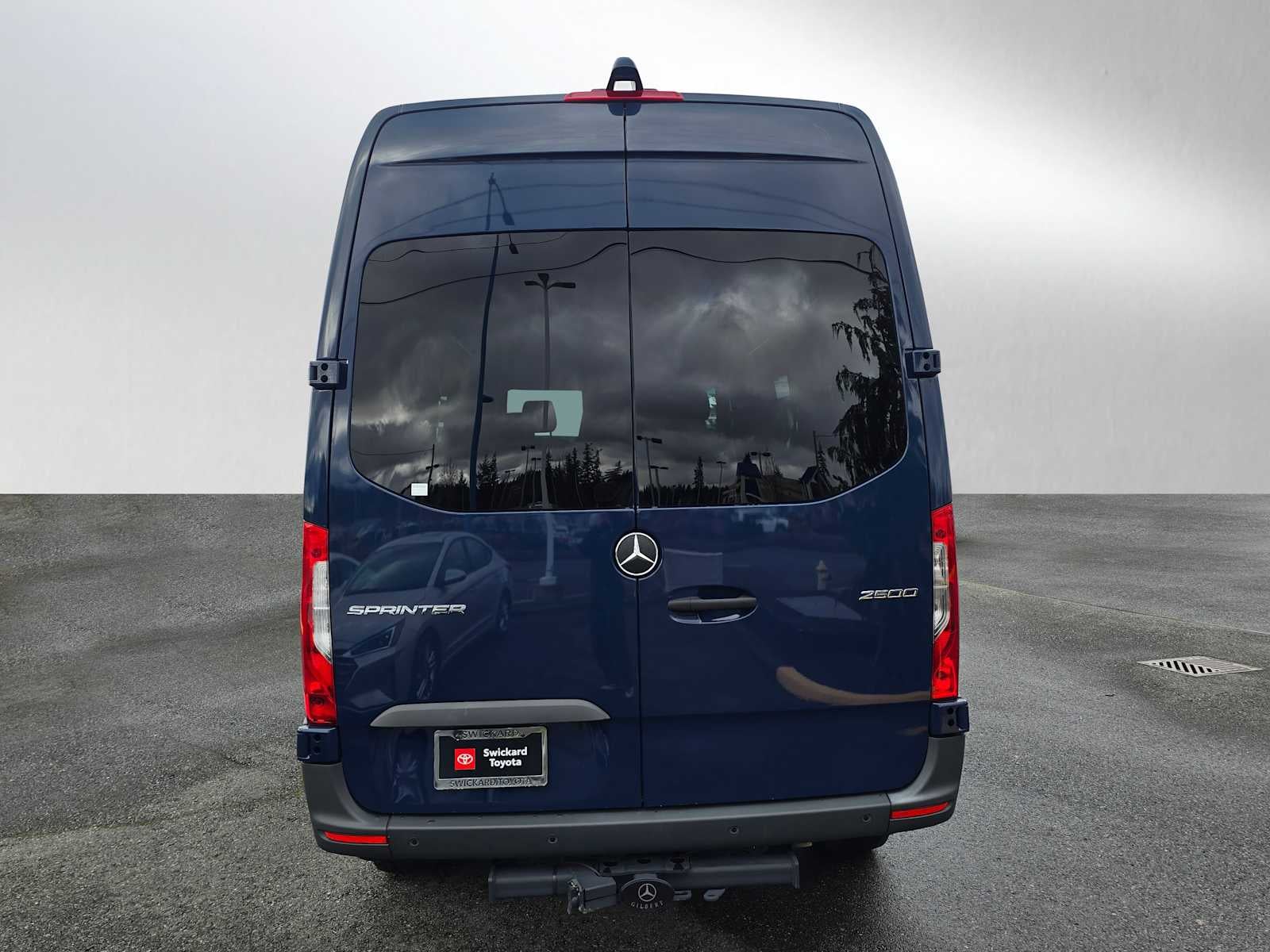 2024 Mercedes-Benz Sprinter Cargo Van Base