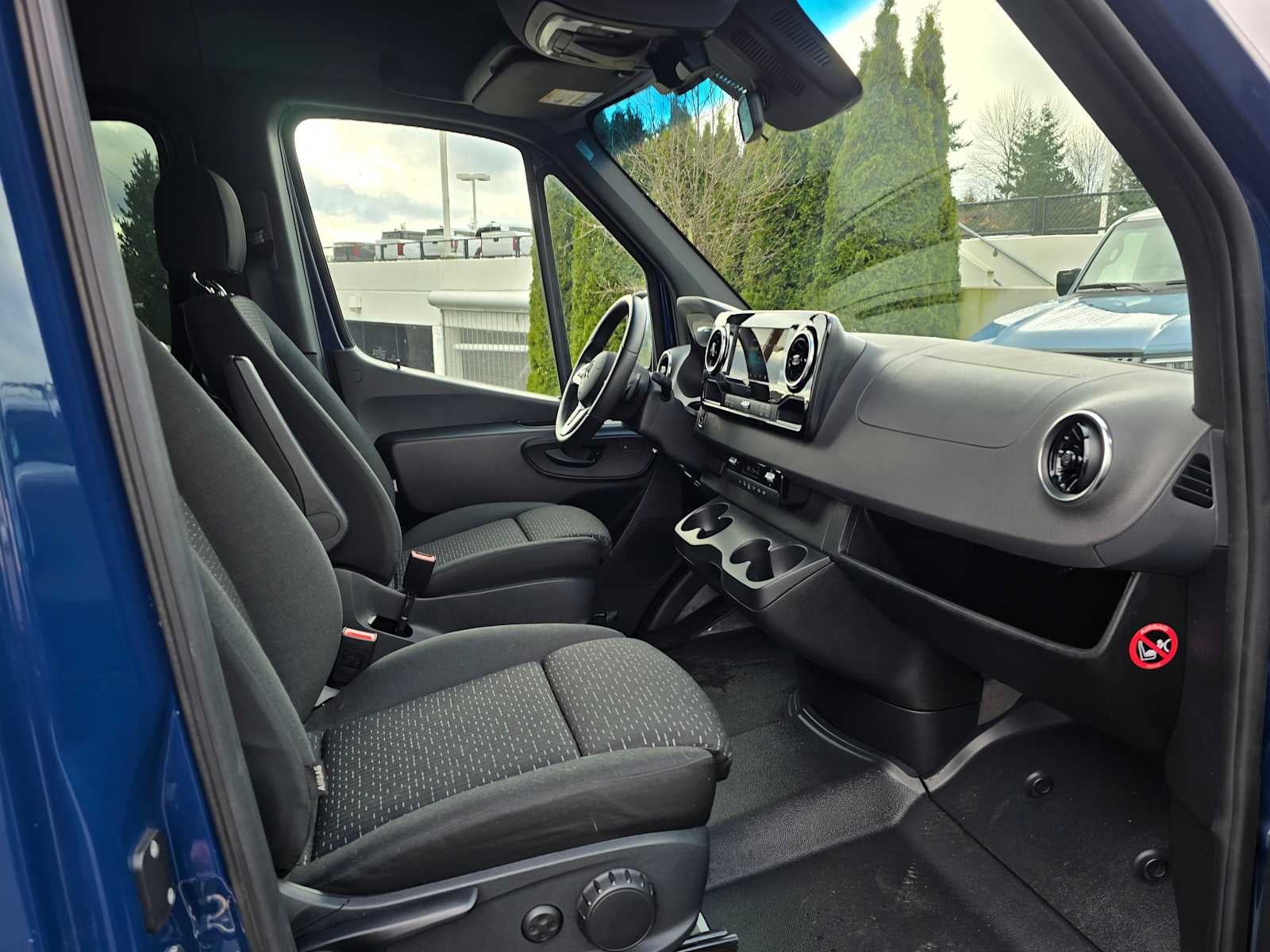 2024 Mercedes-Benz Sprinter Cargo Van Base