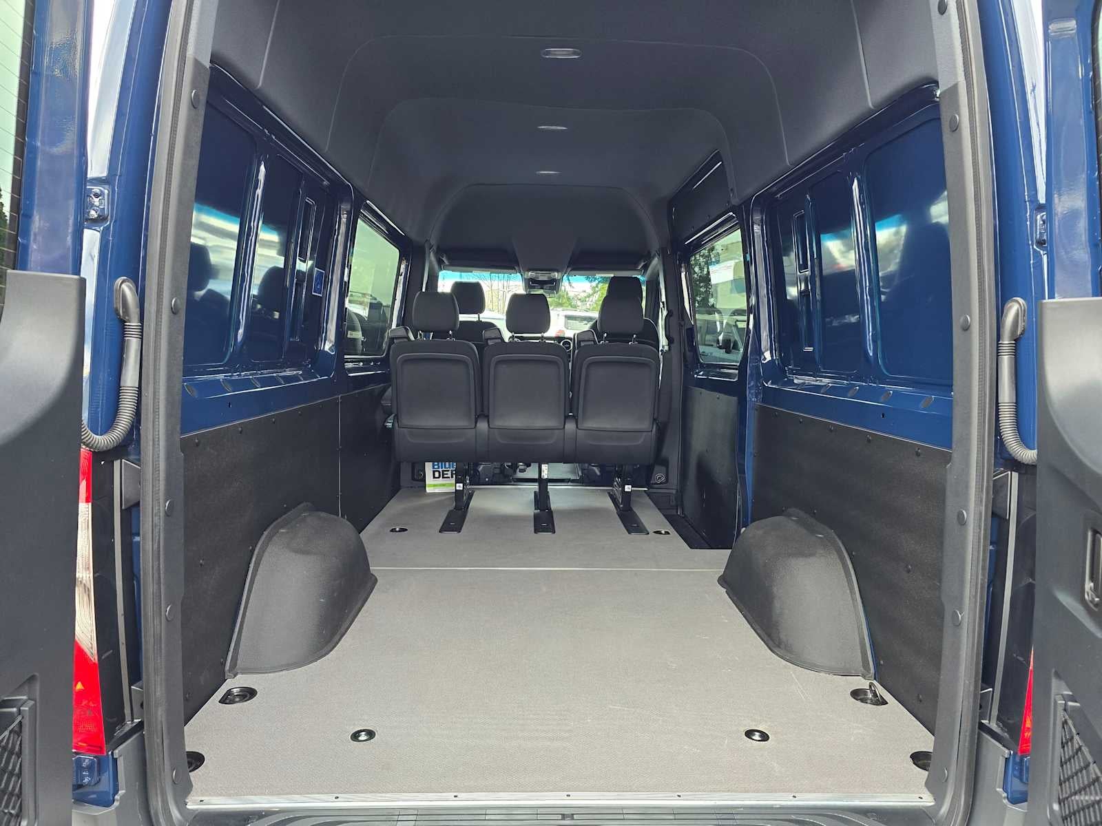 2024 Mercedes-Benz Sprinter Cargo Van Base