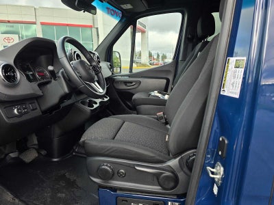 2024 Mercedes-Benz Sprinter Cargo Van Base